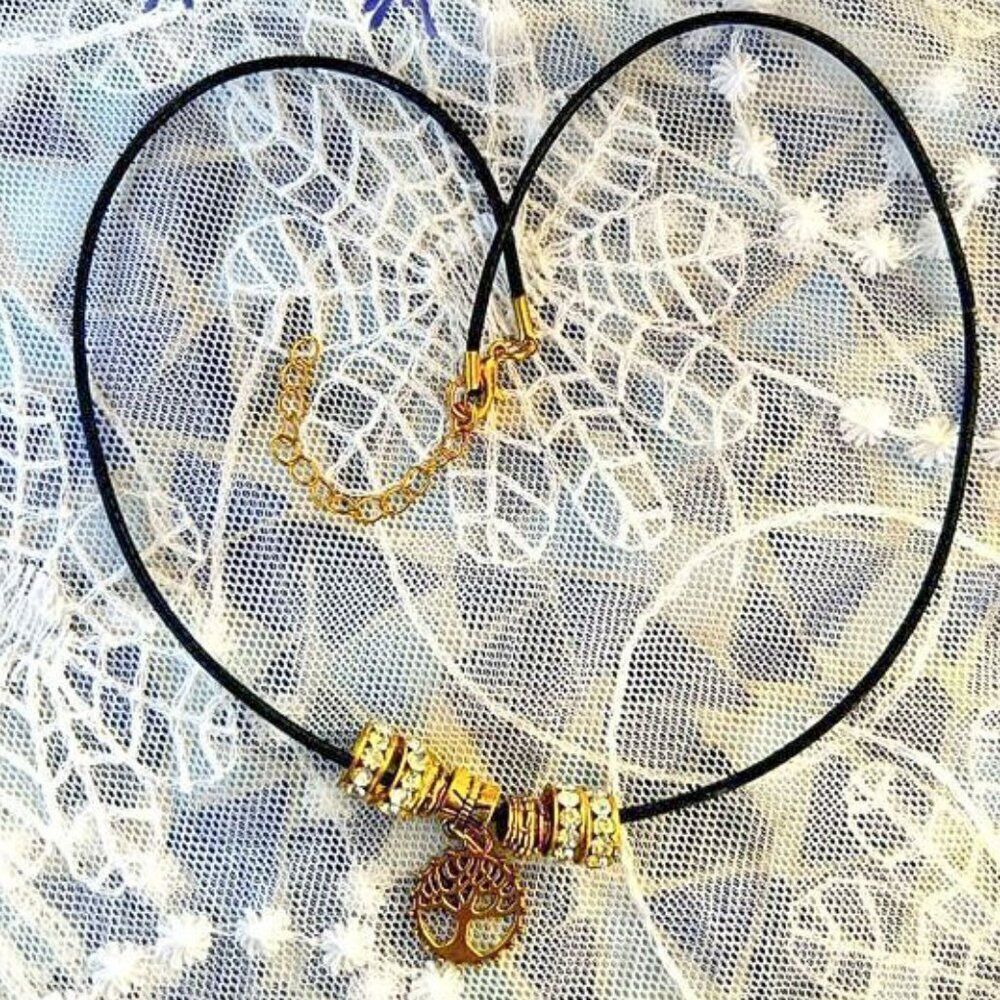 Tree Of Life Crystal Charm Necklace NWOT - Picture 6 of 7
